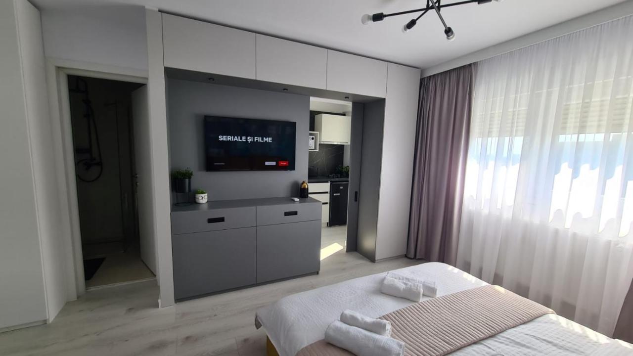 Government Deluxe Studio By Magic Apartments Бухарест Экстерьер фото