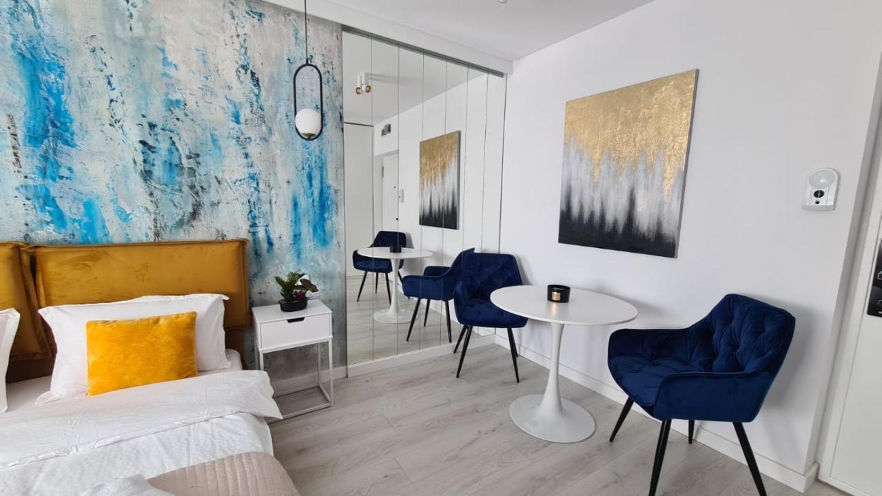 Government Deluxe Studio By Magic Apartments Бухарест Экстерьер фото